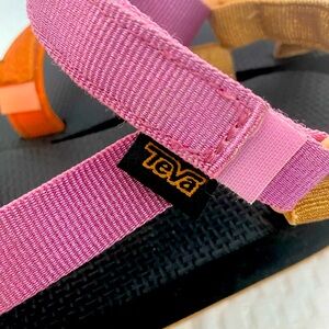 TEVA, kids size 3, midform, metallic, multi color (orange, pink and peach)